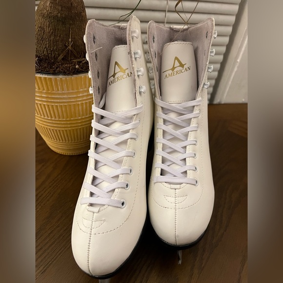 American Athletic Shoe Women's Tricot Lined Ice Skates - Picture 3 of 10